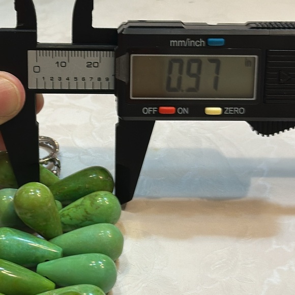 Barse Vintage Gaspeite Statement Teardrop Bracelet 8” in length 138.41 grams🔥🔥 - Picture 10 of 15